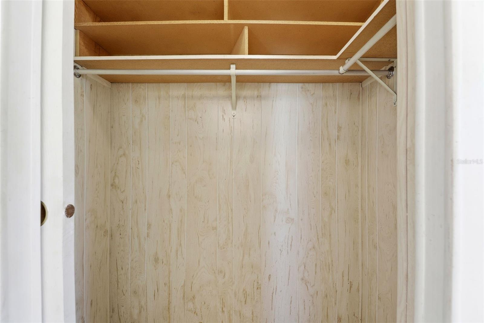 TAVARES LAKE FRANCES ESTATES - Residential