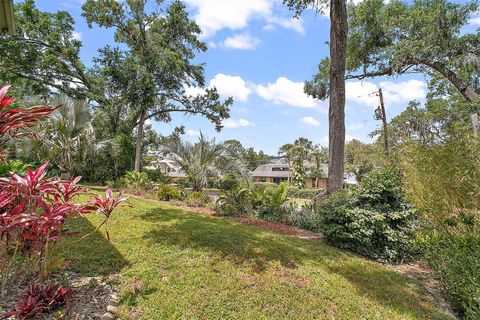 Tiny photo for 809 Northside Drive, Mount Dora, FL 32757 (MLS # G5103479)
