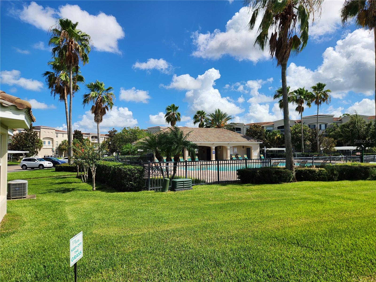 FLORA RIDGE CONDO PH 1 BLDG 1 - Residential