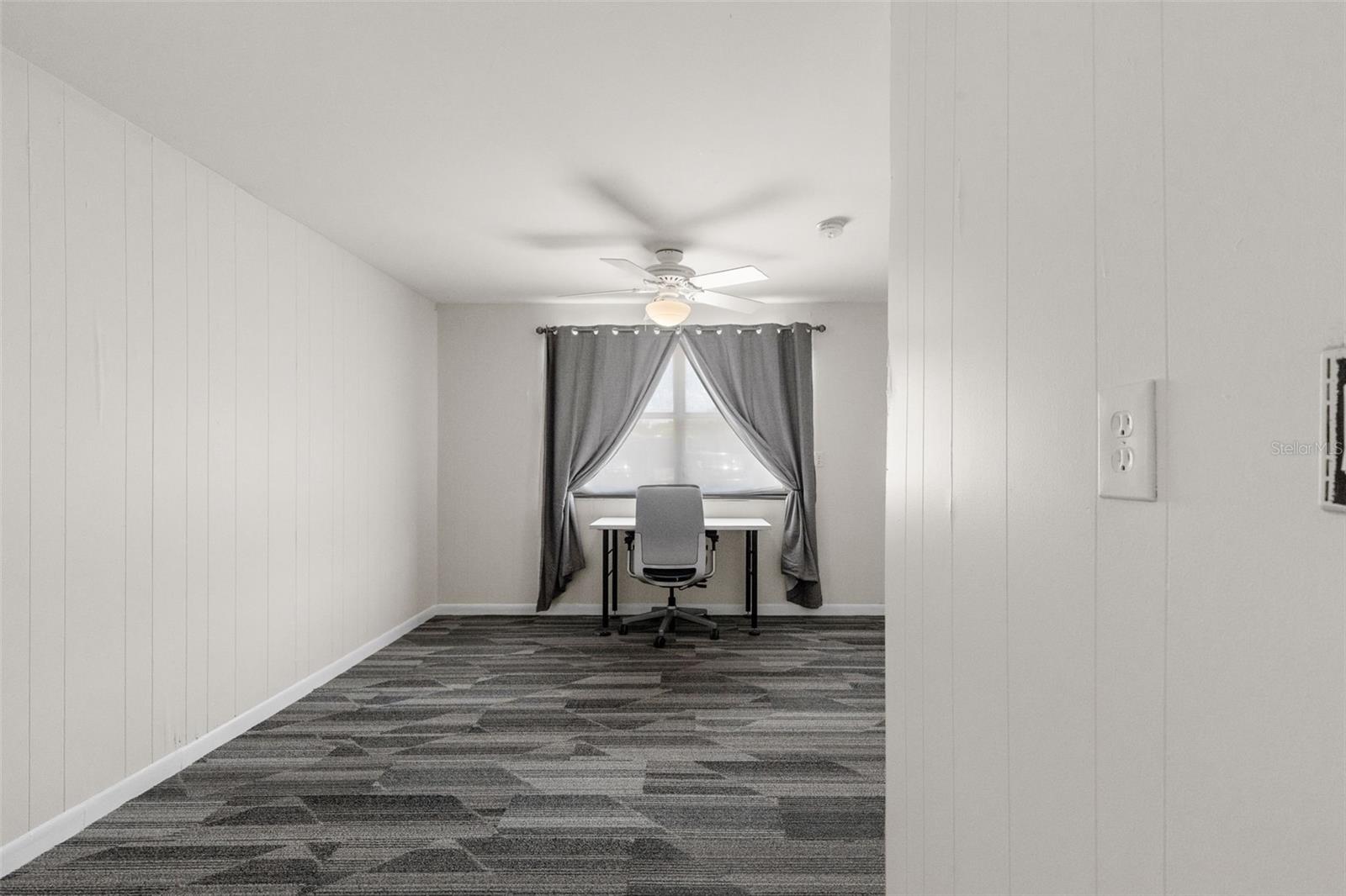 TAMPA DOWNS HEIGHTS - Residential