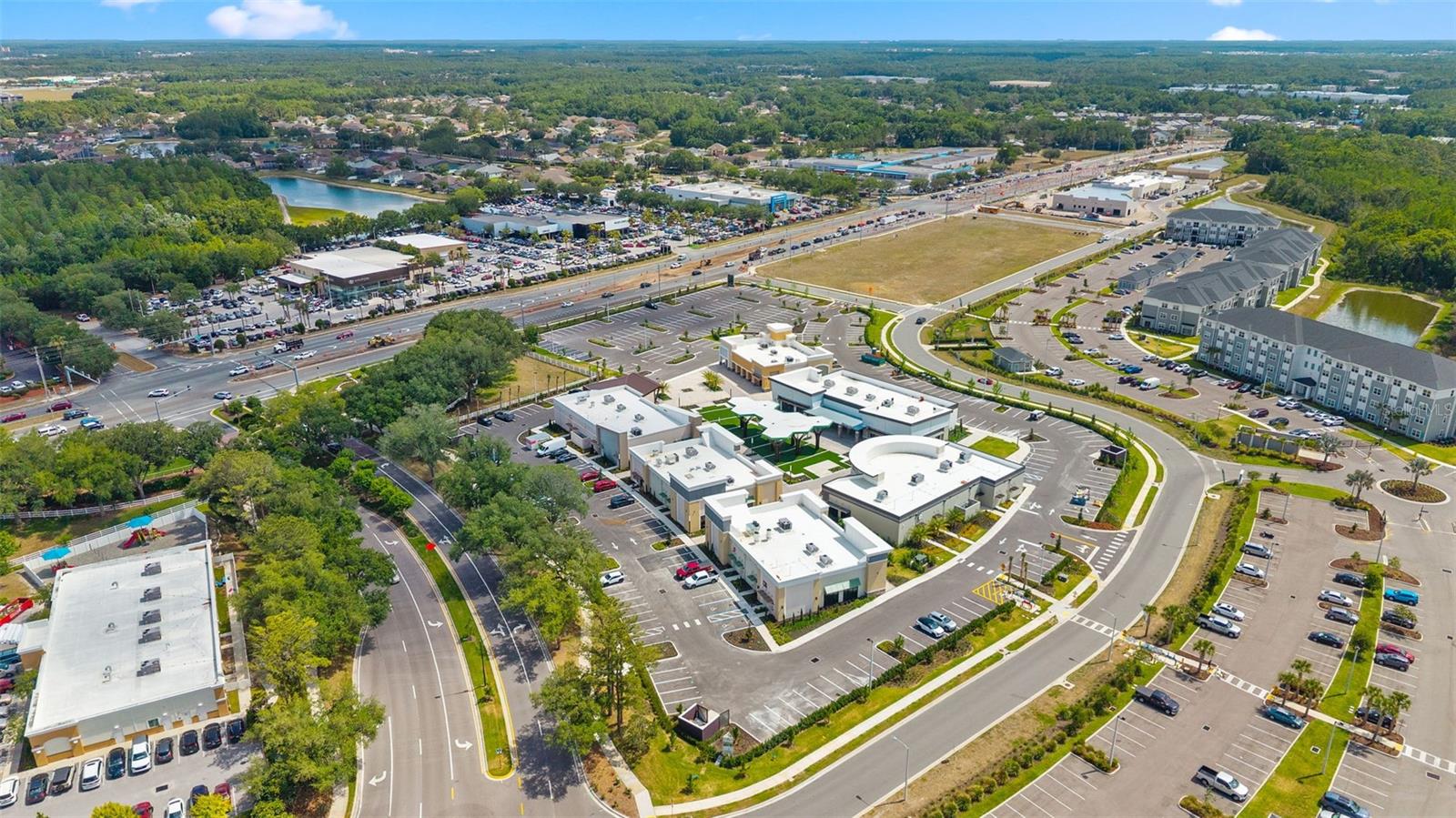 TAMPA DOWNS HEIGHTS - Residential