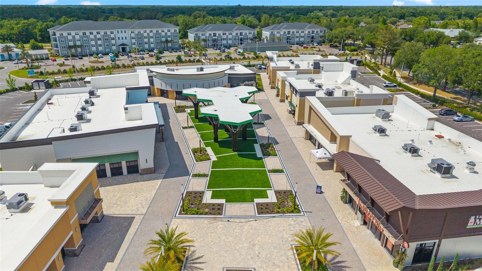 TAMPA DOWNS HEIGHTS - Residential