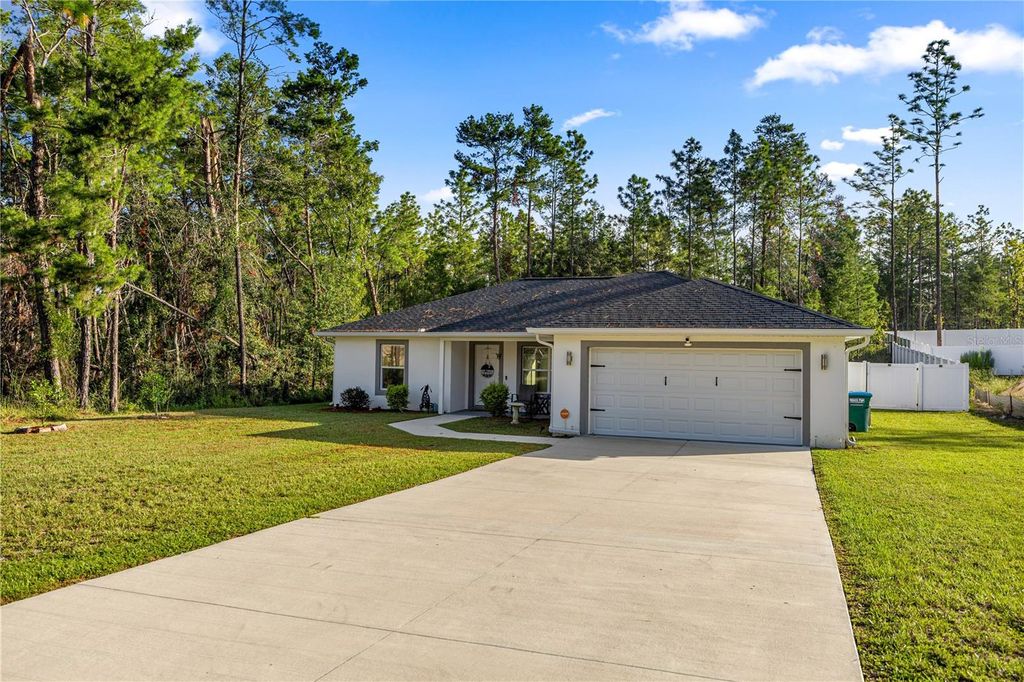 Photo of 8607 SW 135th Street Road, Ocala, FL 34473 (MLS # OM710863)
