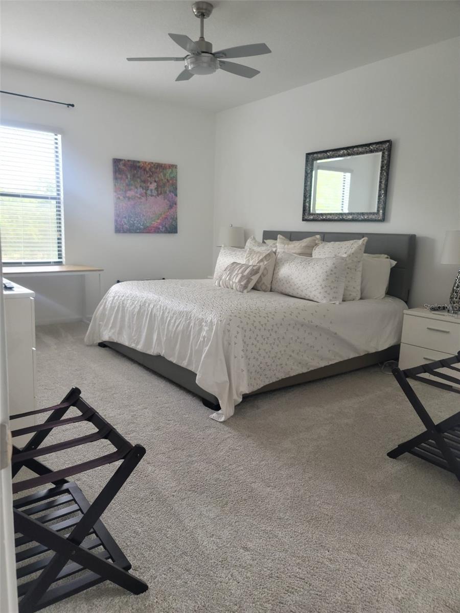 VERANDA PALMS PH 2A - Residential Lease