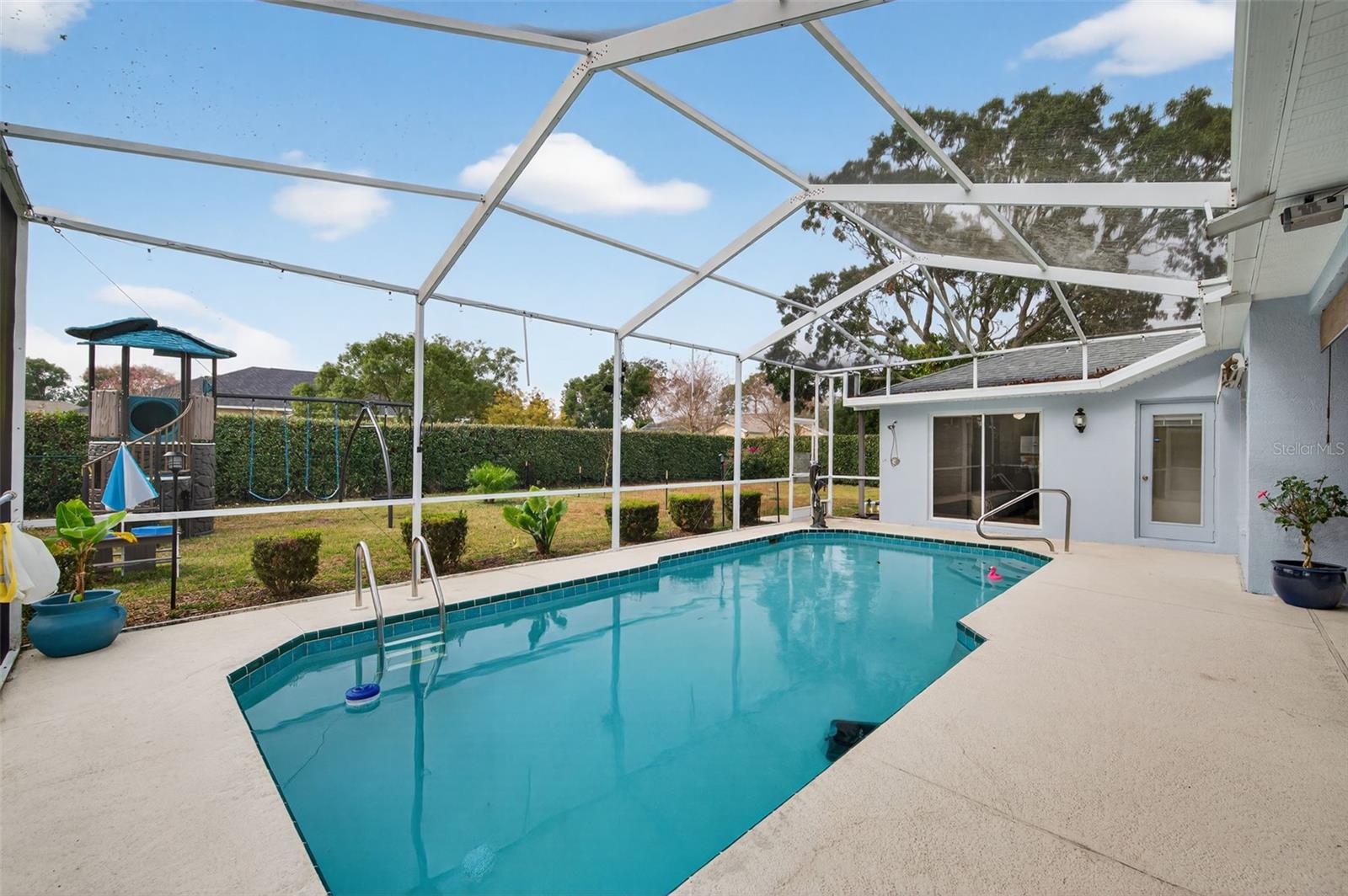 PRISTINE PLACE PH 1 - Residential