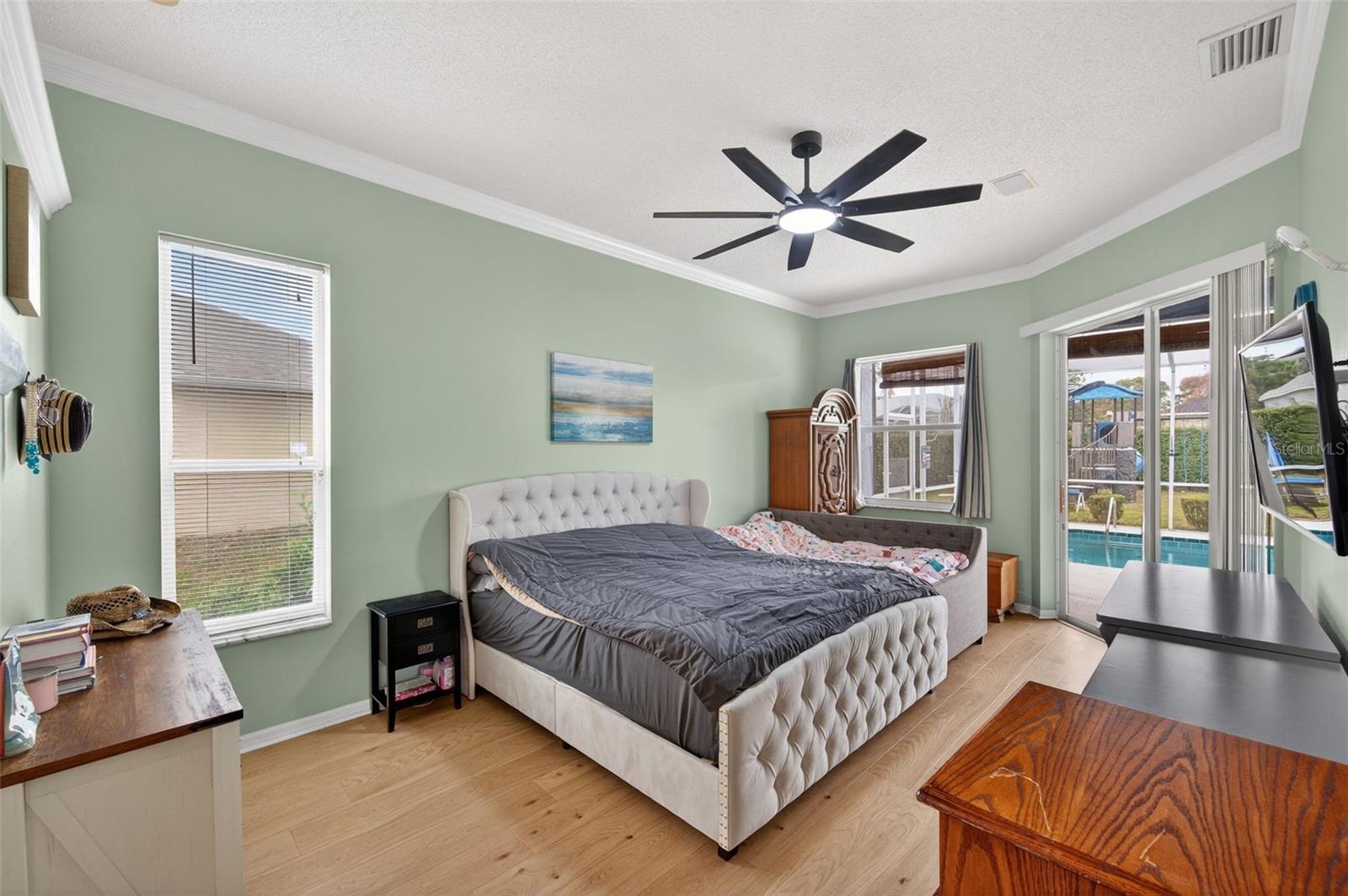 PRISTINE PLACE PH 1 - Residential