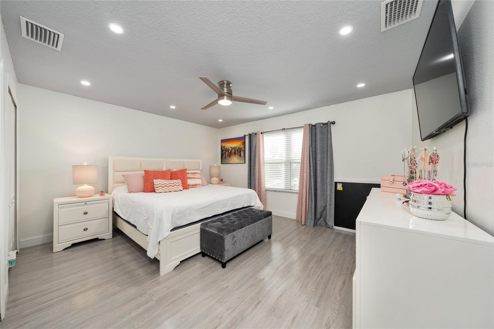 HUNTERS CREEK TR 545 - Residential