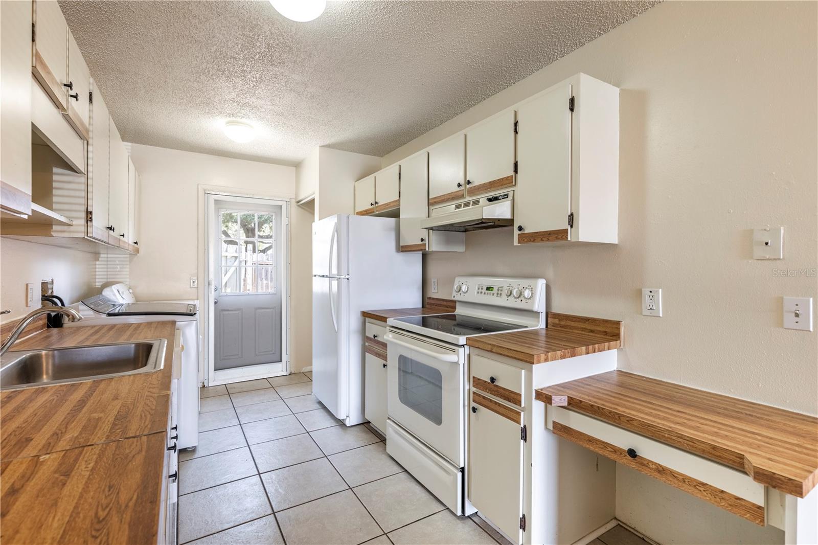 TAVARES ROSEWOOD CONDO - Residential