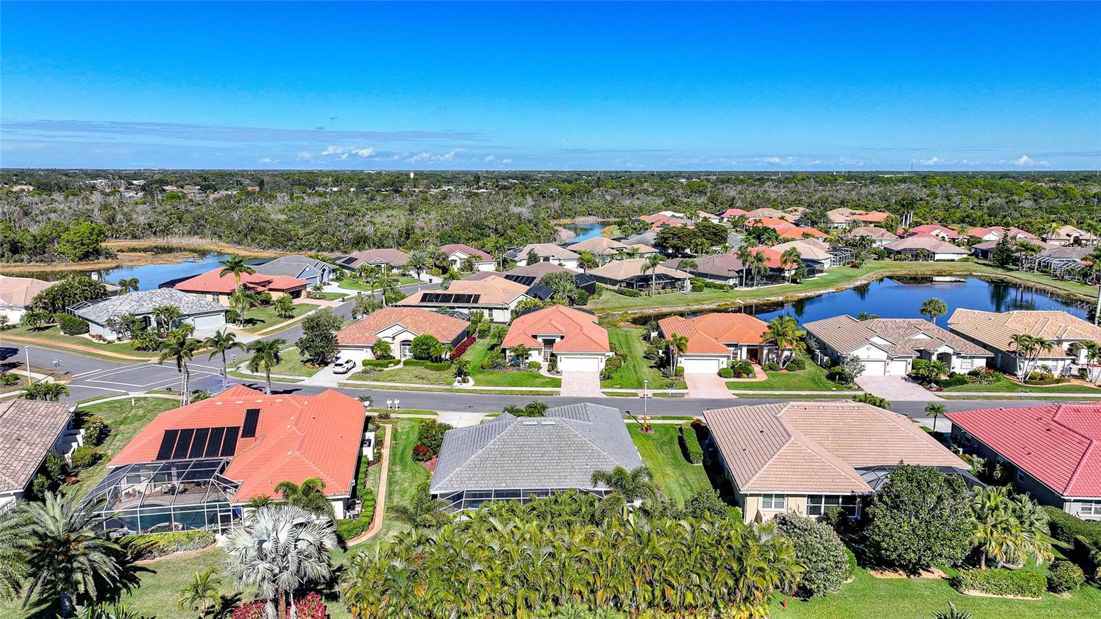 THE LAKES OF JACARANDA UNIT 5 - Residential