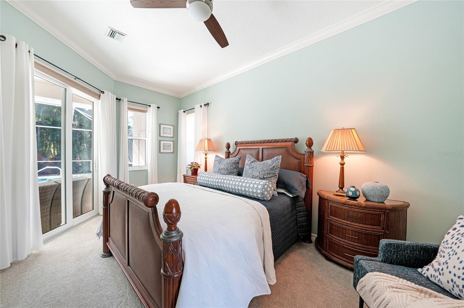 THE LAKES OF JACARANDA UNIT 5 - Residential