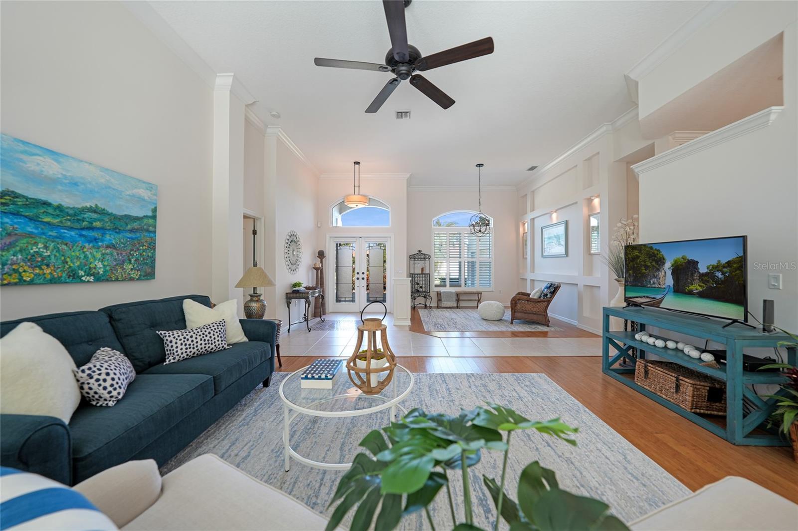 THE LAKES OF JACARANDA UNIT 5 - Residential