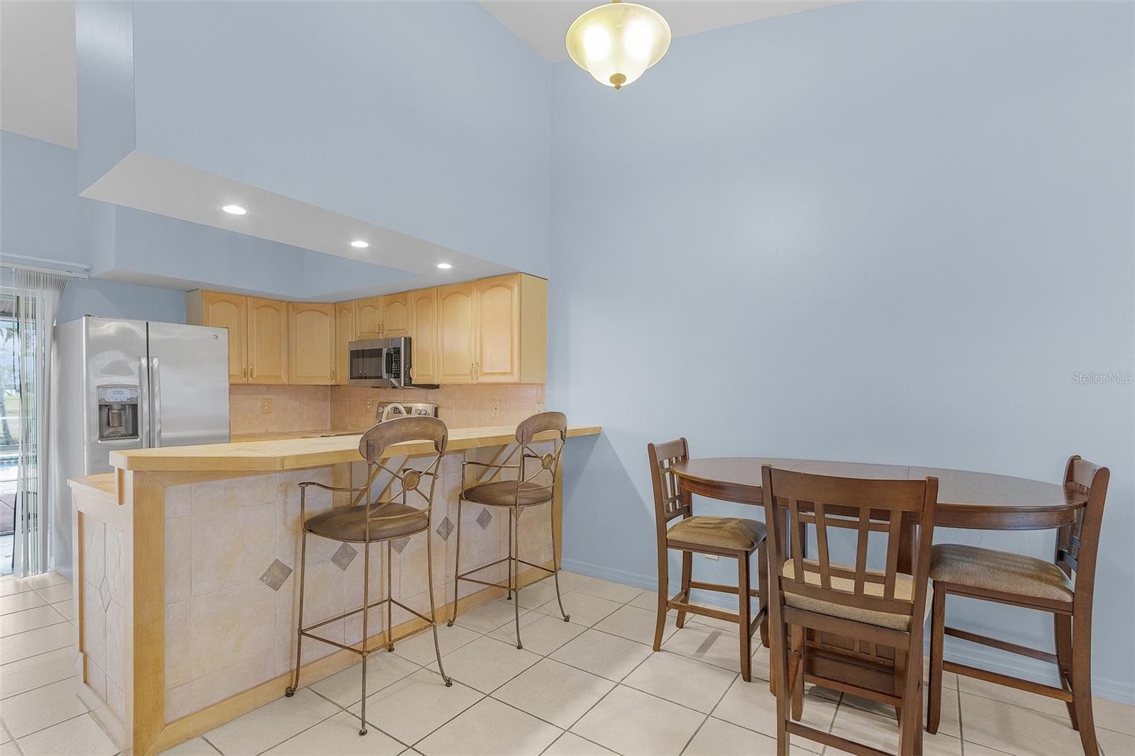 CAPE CORAL - Residential Income