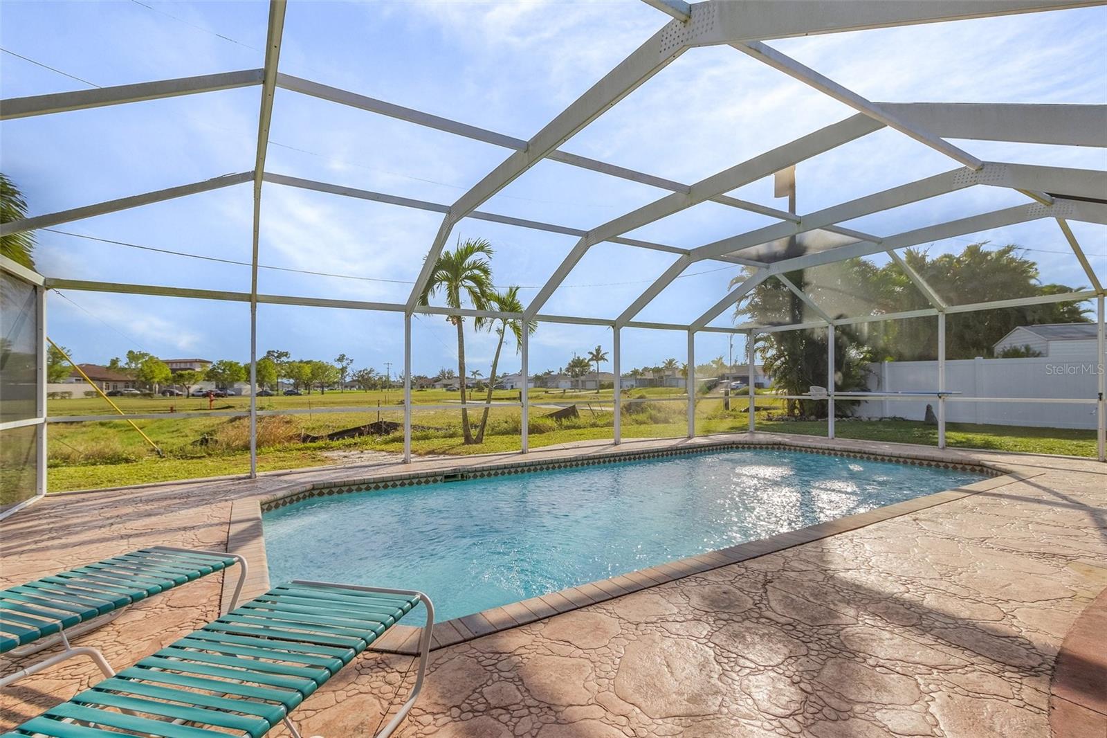 CAPE CORAL - Residential Income