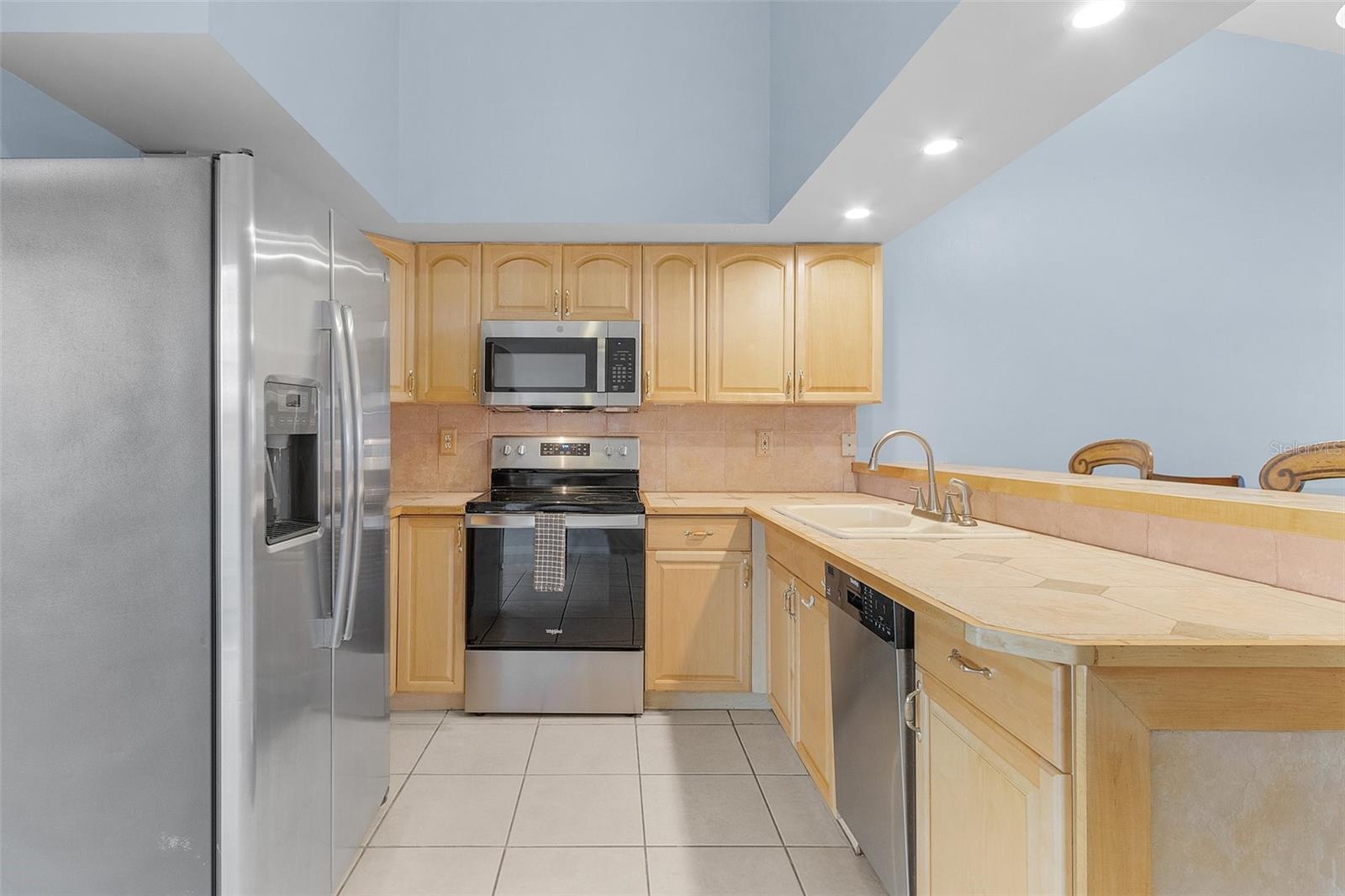 CAPE CORAL - Residential Income