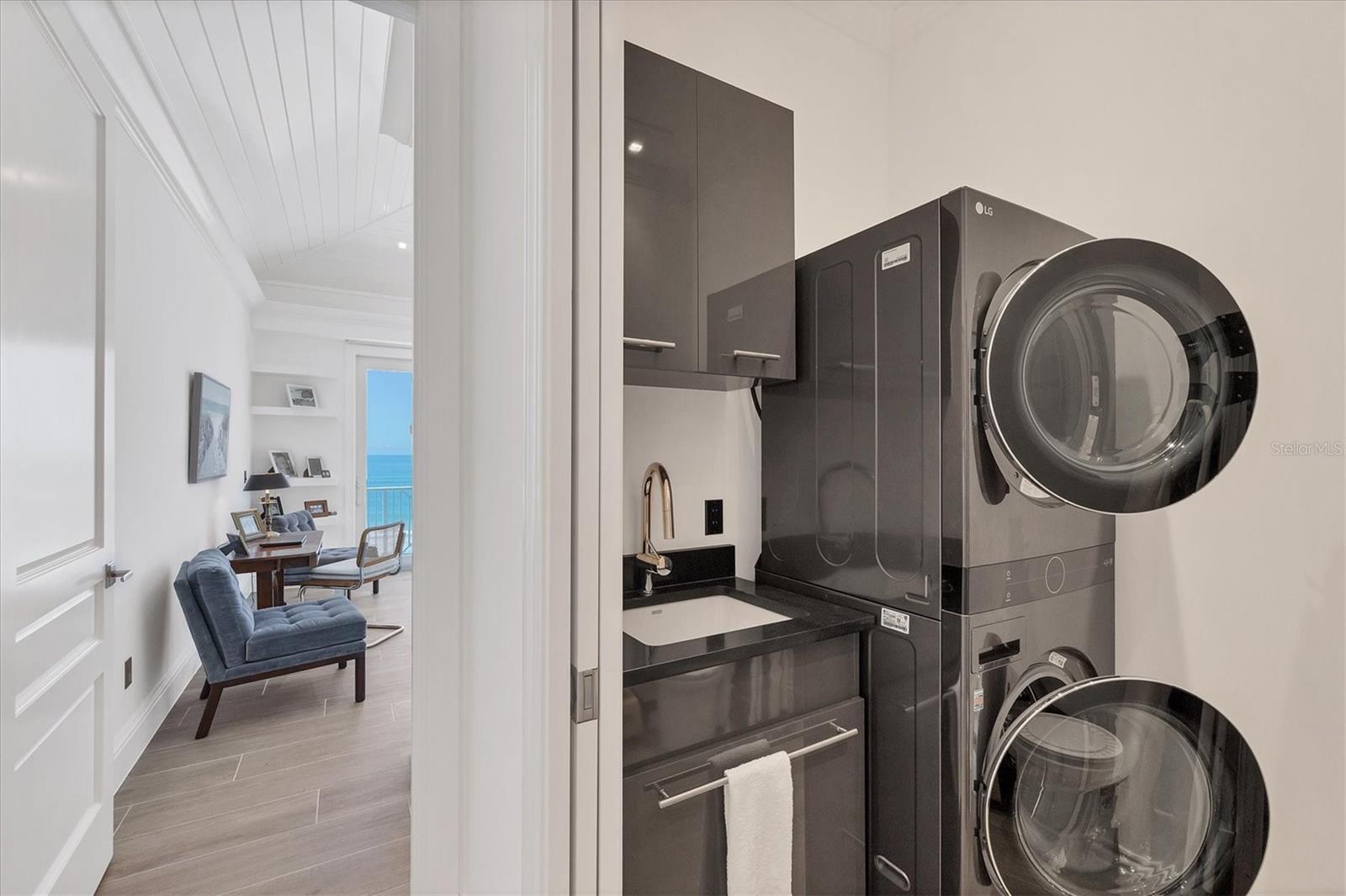 PALM ISLAND ESTATES UNIT 4 - Residential