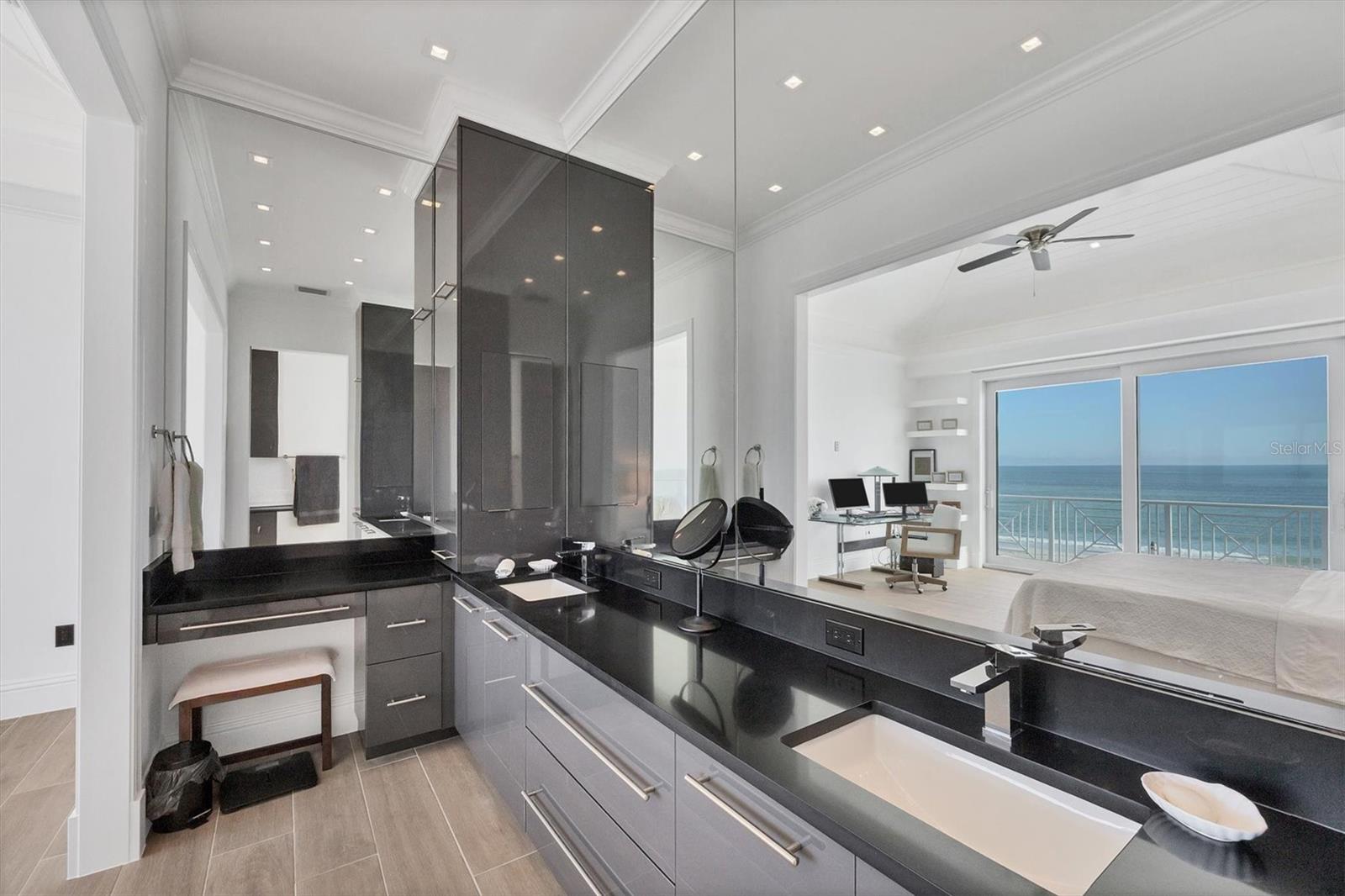 PALM ISLAND ESTATES UNIT 4 - Residential