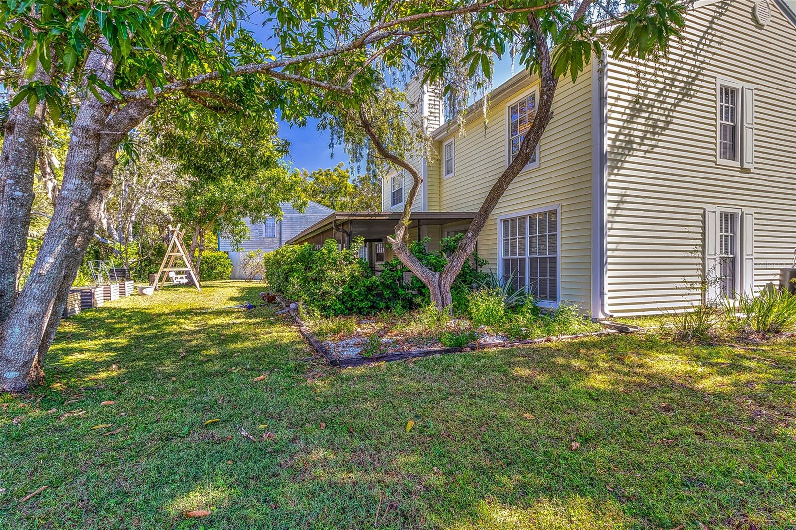 4405 HONEYBROOK CIRCLE