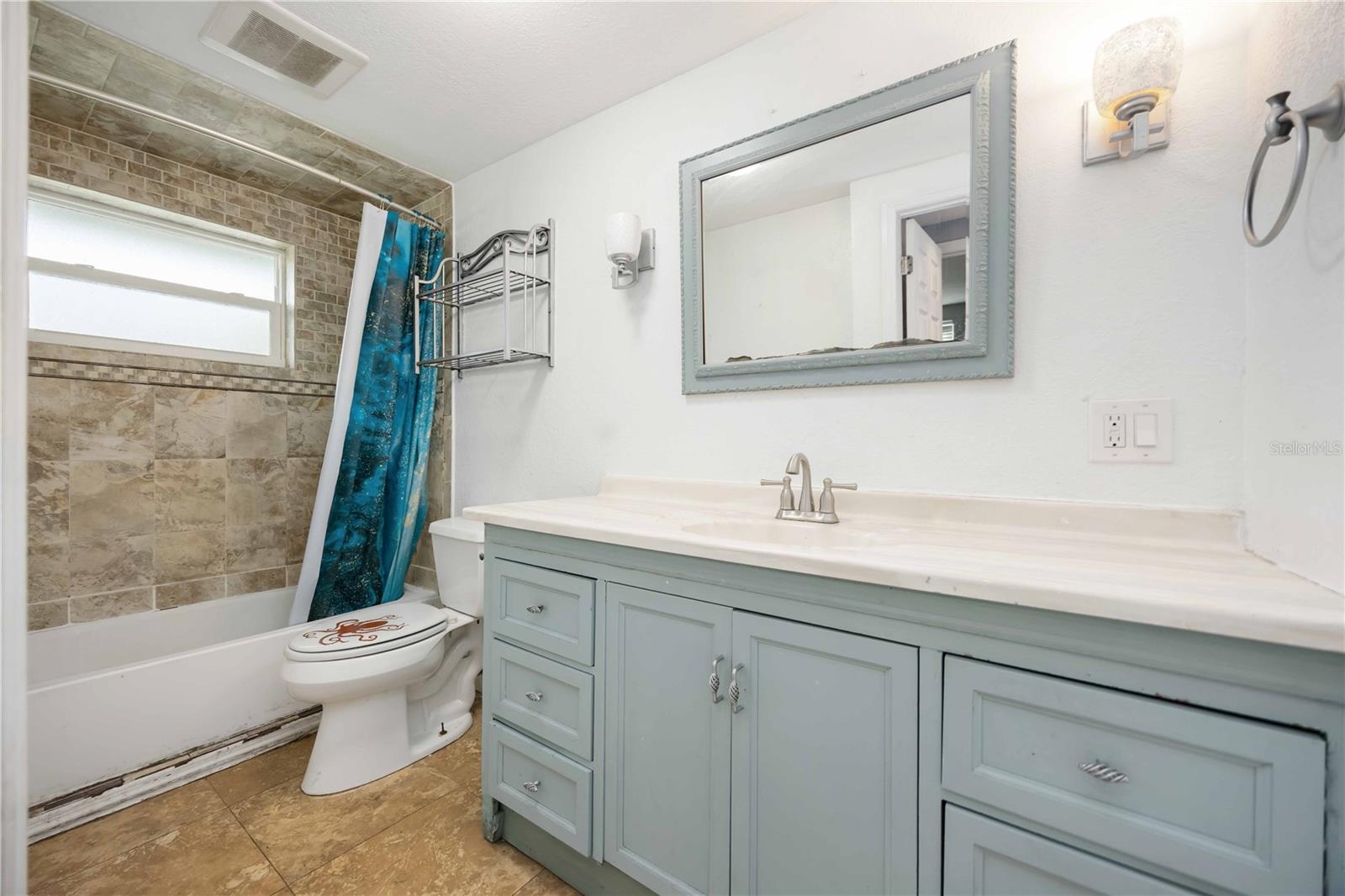 GROVE CITY TERRACE - Residential