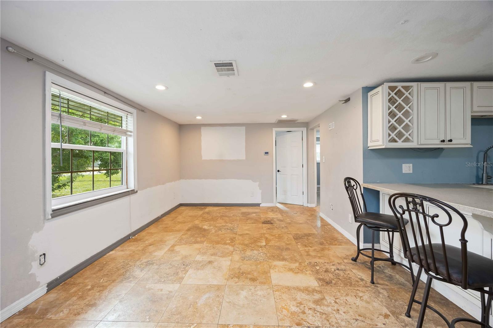 GROVE CITY TERRACE - Residential