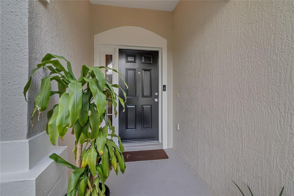 Photo of 6000 Kipling Court #103, Orlando, FL 32835 (MLS # O6385587)
