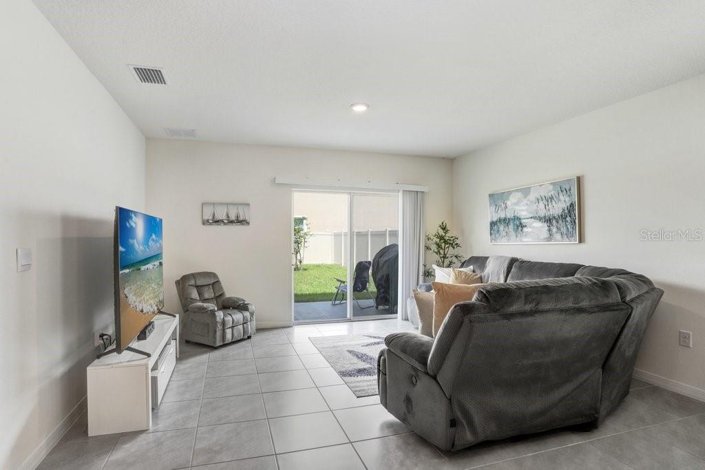 EPPERSON RANCH - Residential