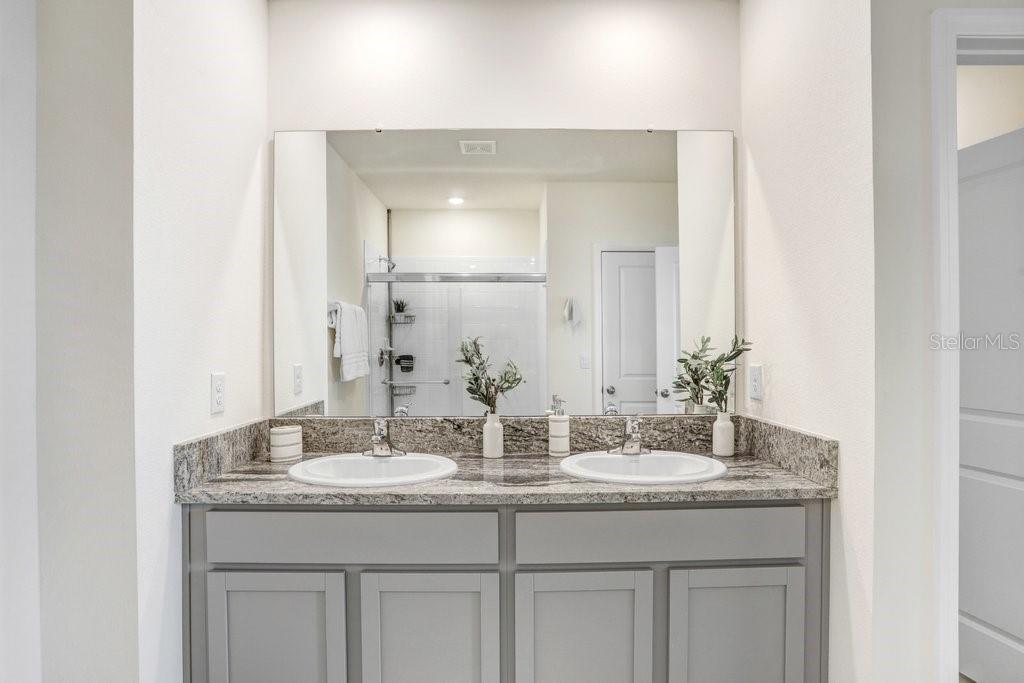 EPPERSON RANCH - Residential