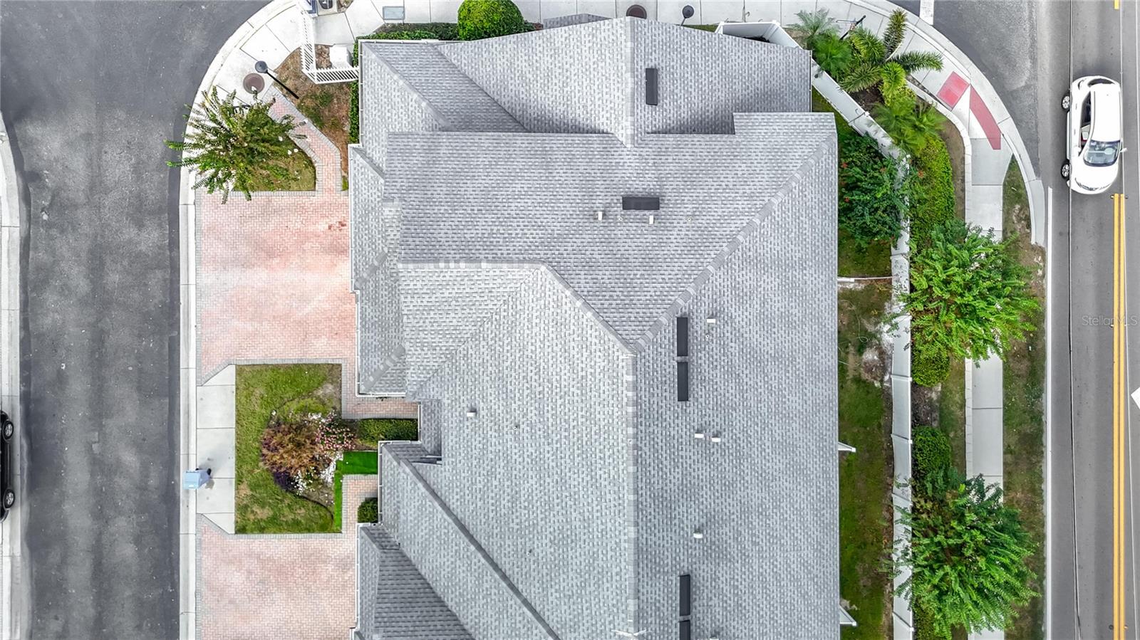 SUMMER GATE TWNHMS - Residential