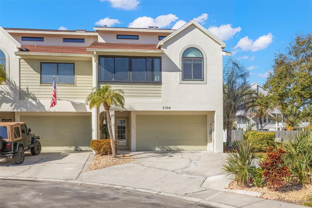 Photo of 2394 Hanover Drive, Dunedin, FL 34698 (MLS # TB8476551)