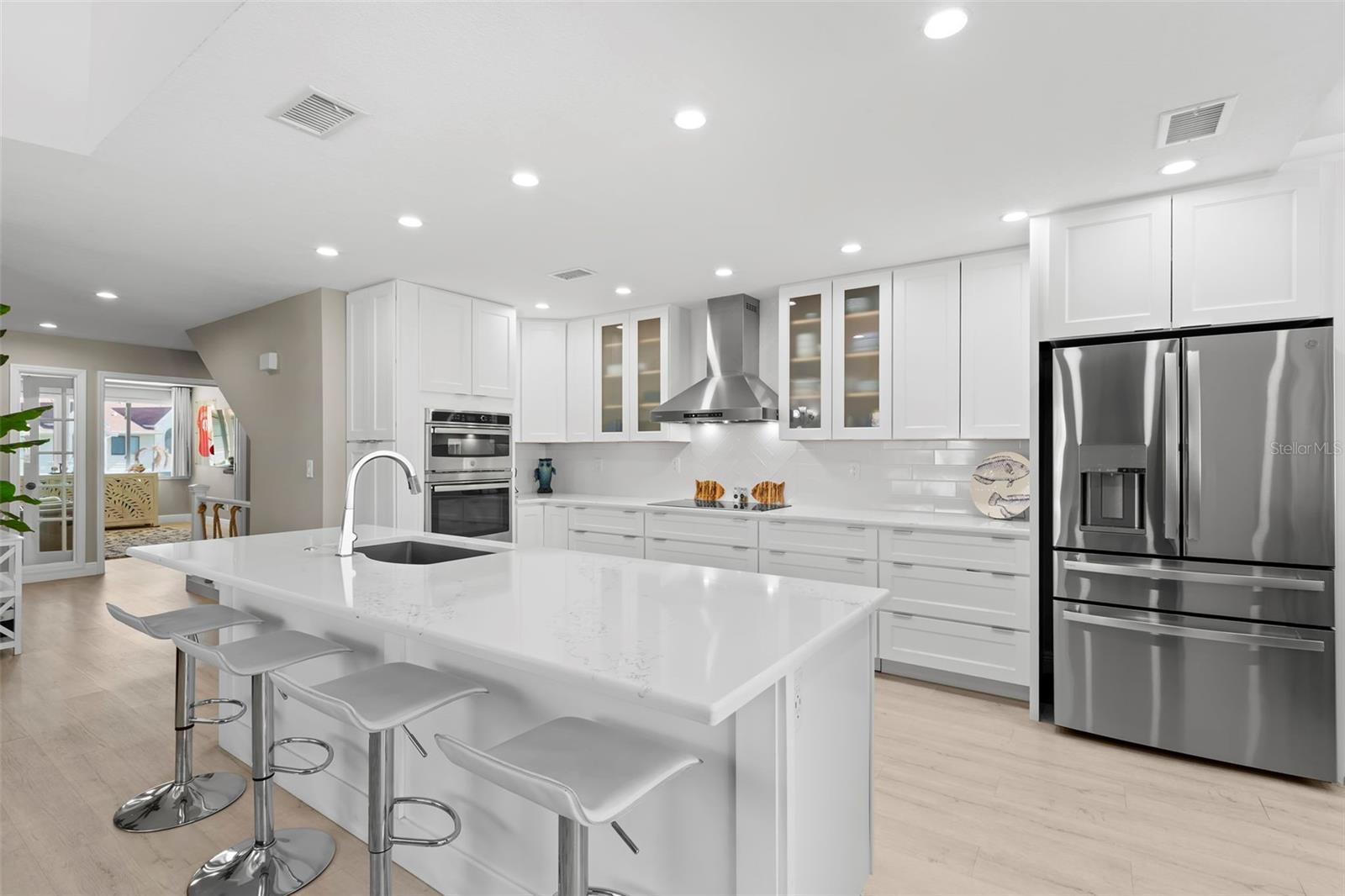 CURLEW LANDINGS - Residential