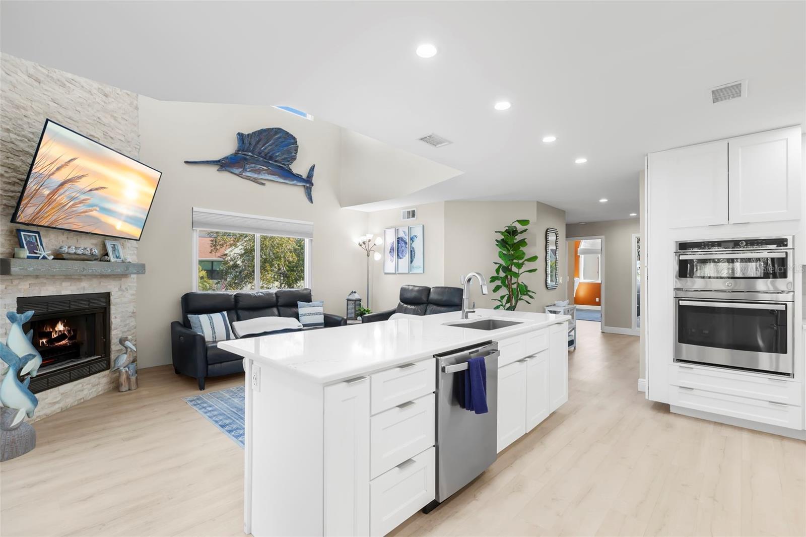 CURLEW LANDINGS - Residential