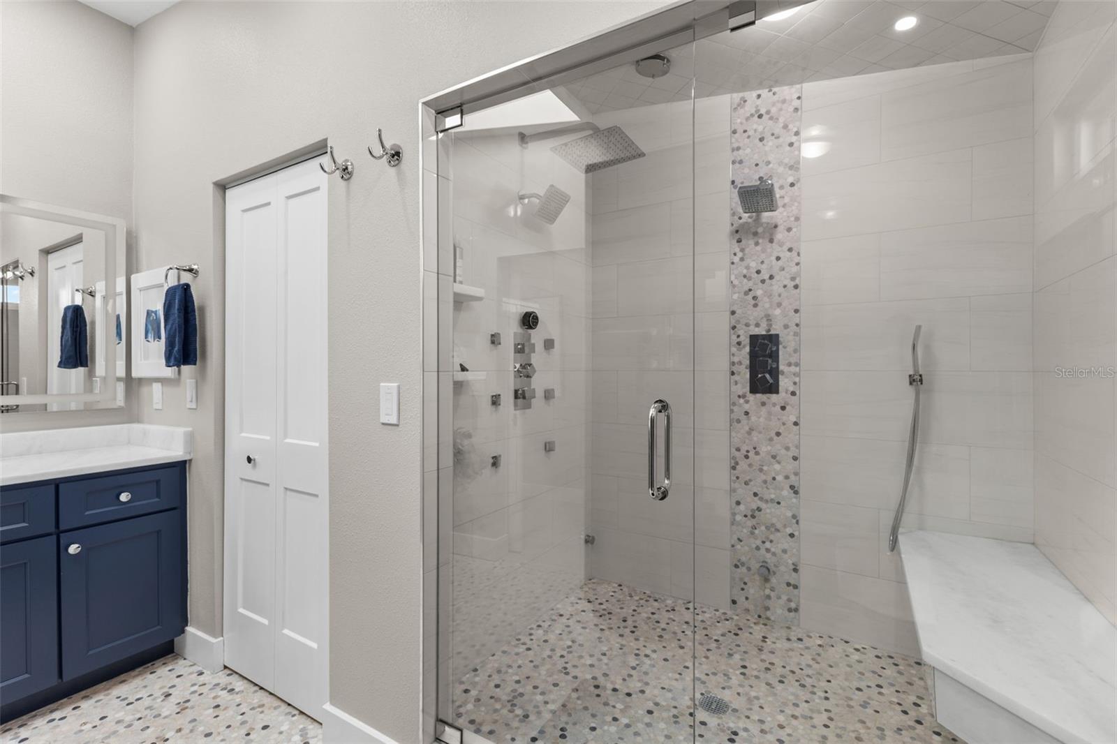 CURLEW LANDINGS - Residential