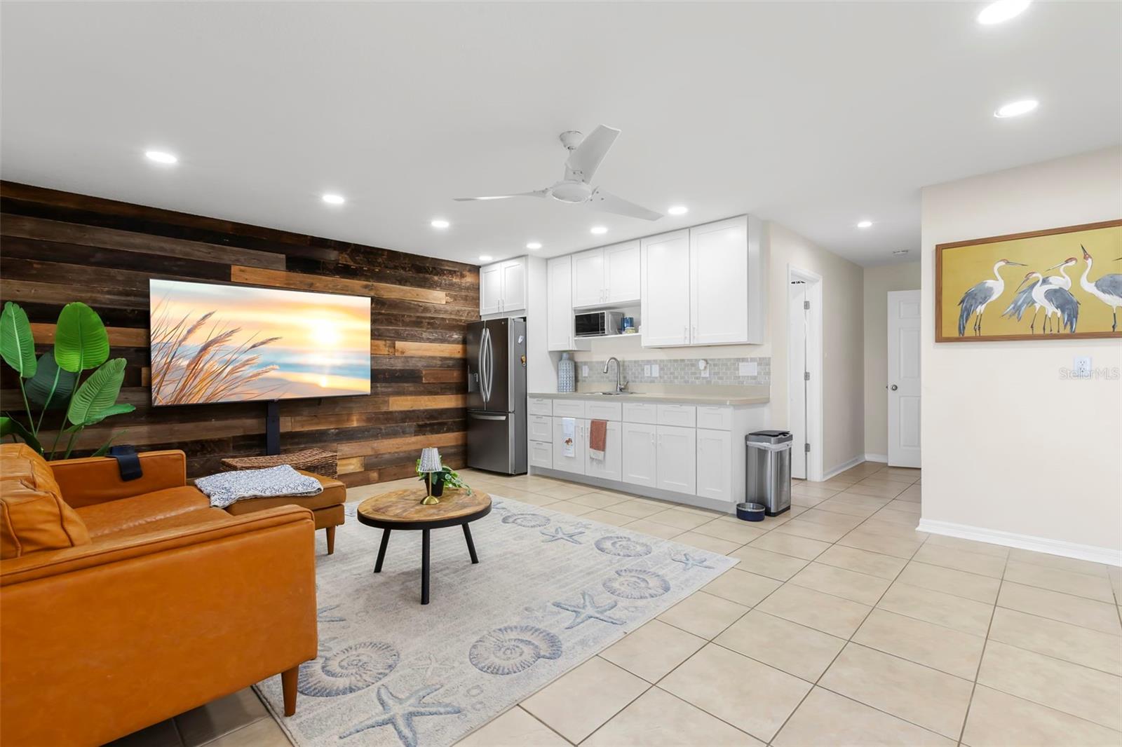 CURLEW LANDINGS - Residential