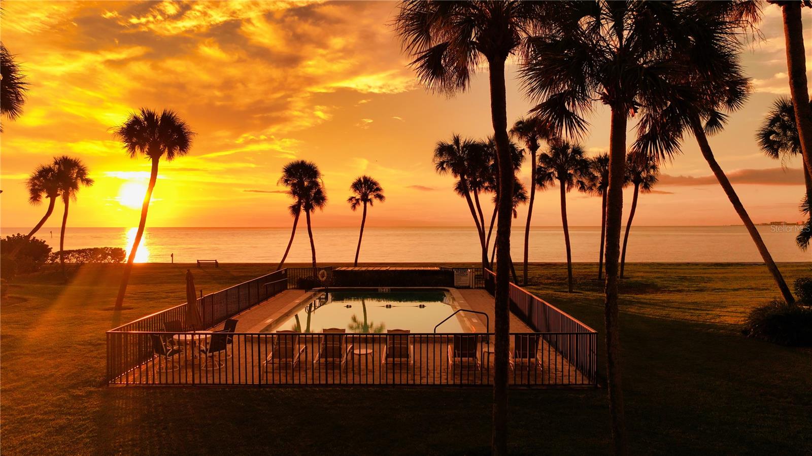 SEA VILLAGE / SIESTA KEY - Residential Lease