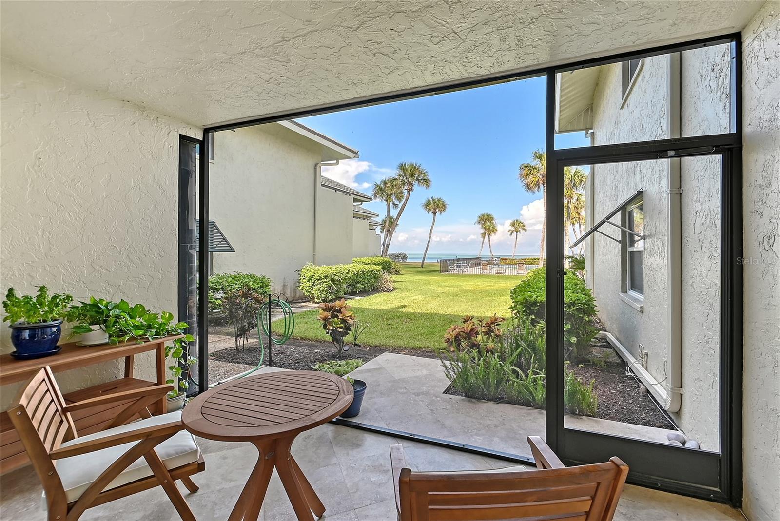 SEA VILLAGE / SIESTA KEY - Residential Lease