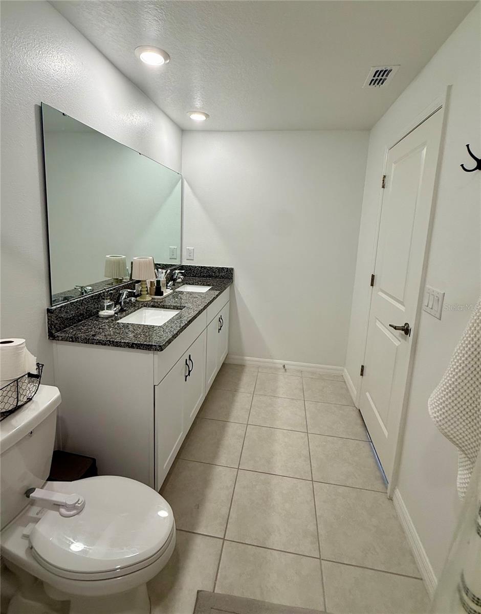 TOWNES/LK THOMAS-PH 2 - Residential