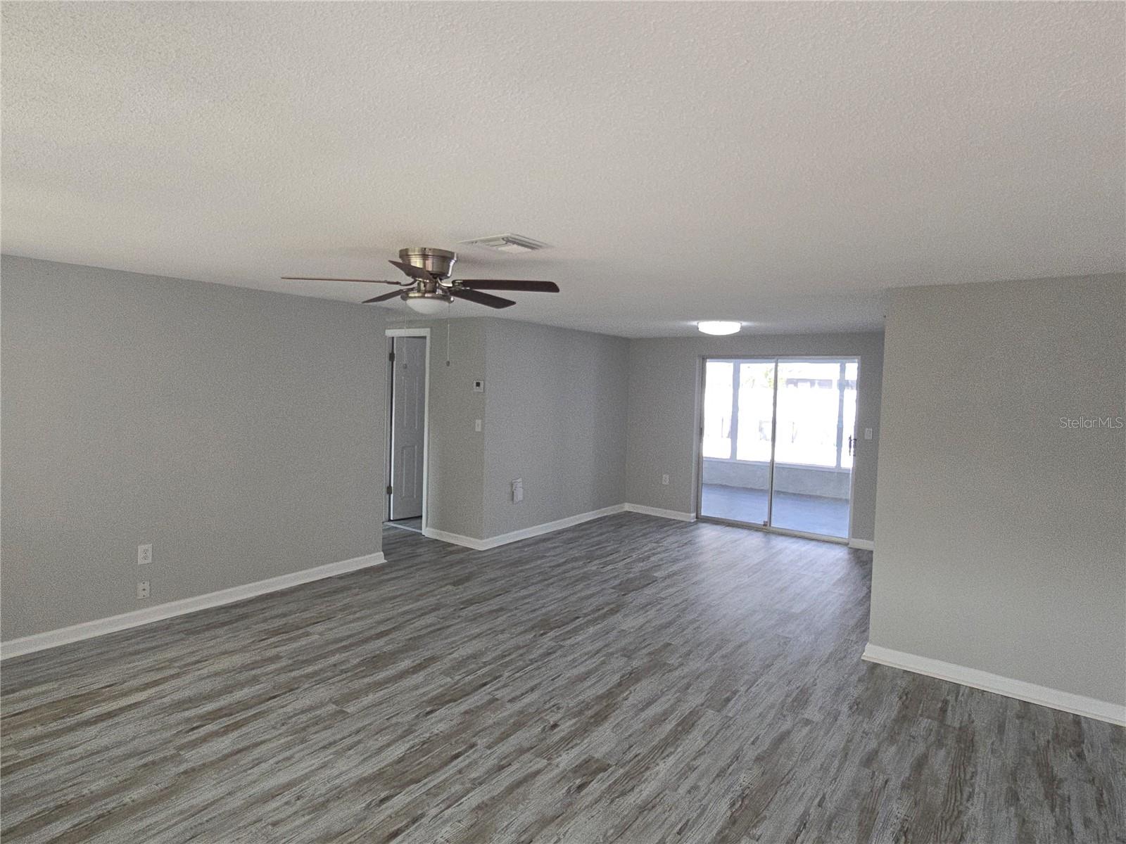 EMBASSY HILLS - Residential