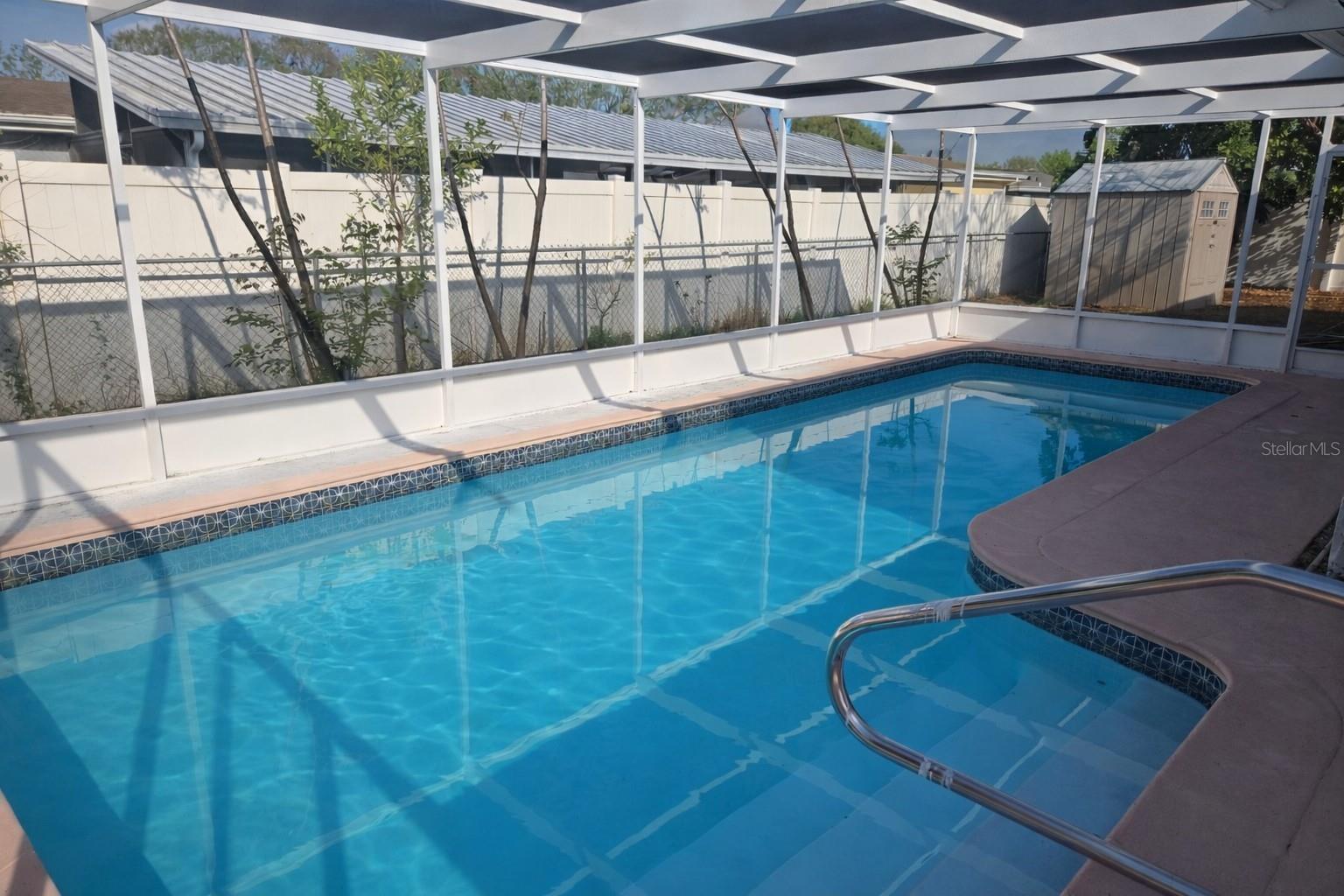 EMBASSY HILLS - Residential