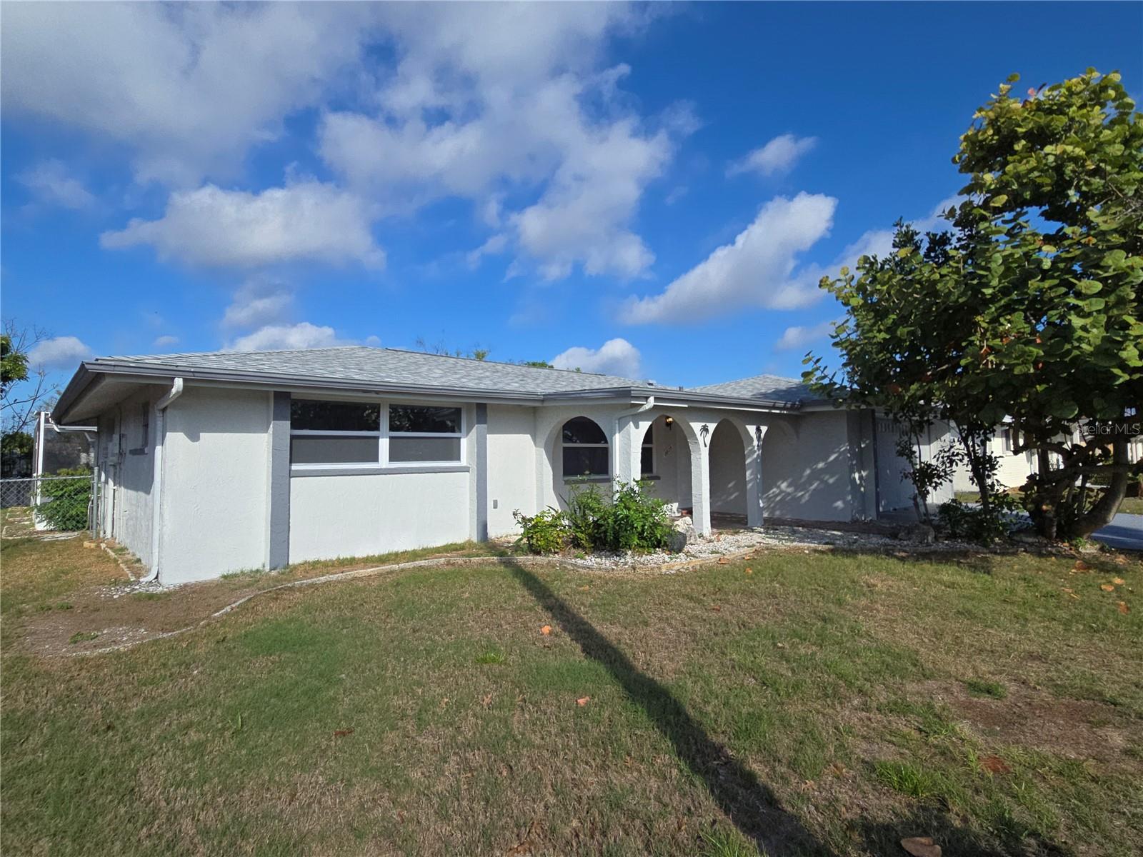 EMBASSY HILLS - Residential