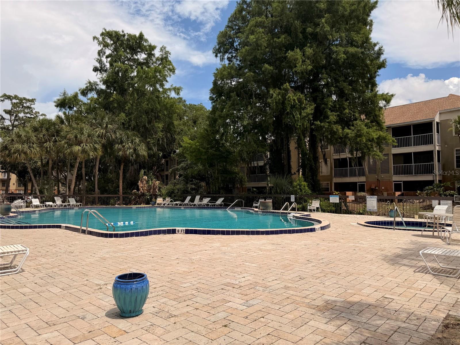 CYPRESS POINTE/LK ORLANDO - Residential
