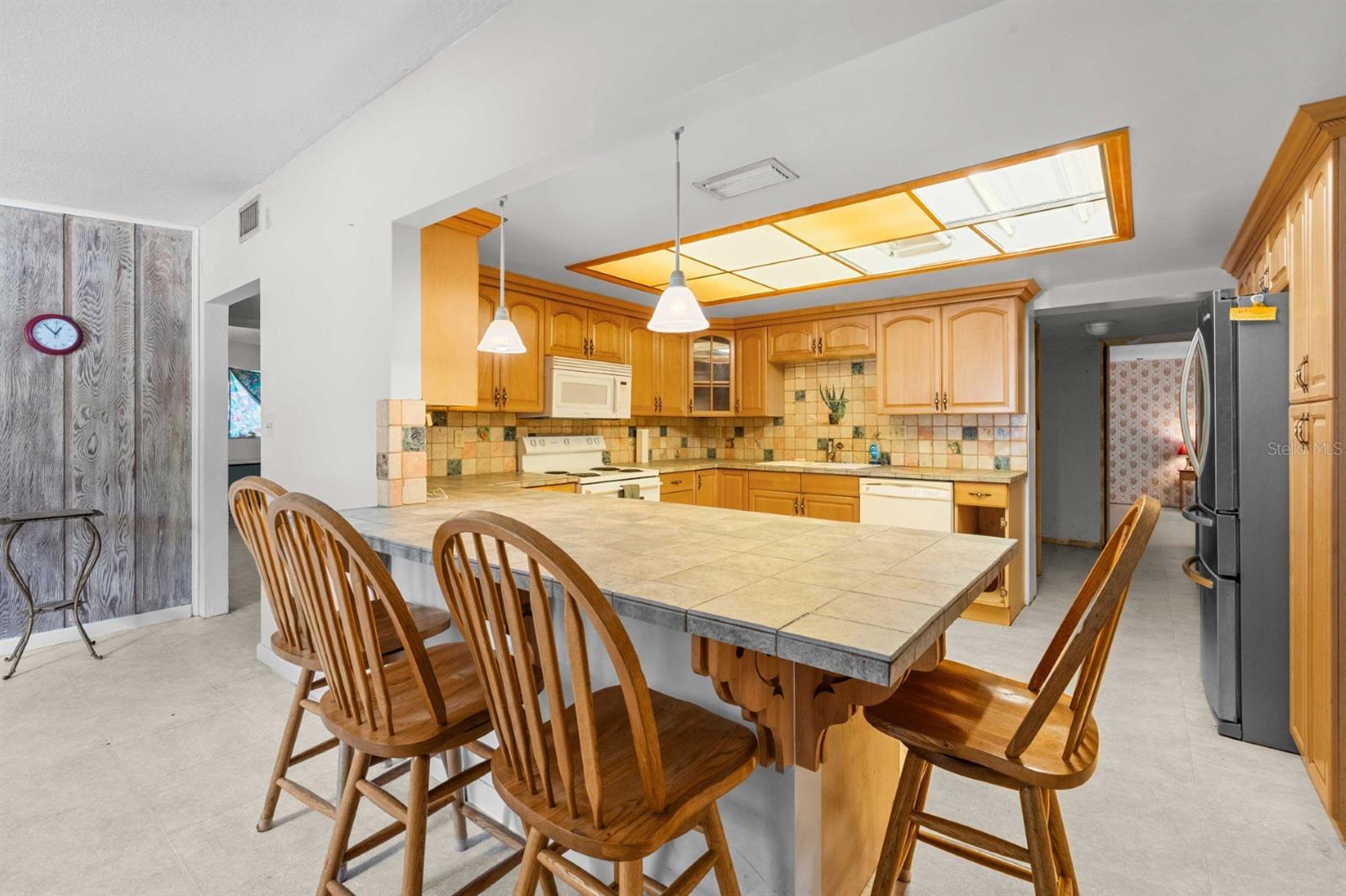 BELL SHOALS GARDENS - Residential