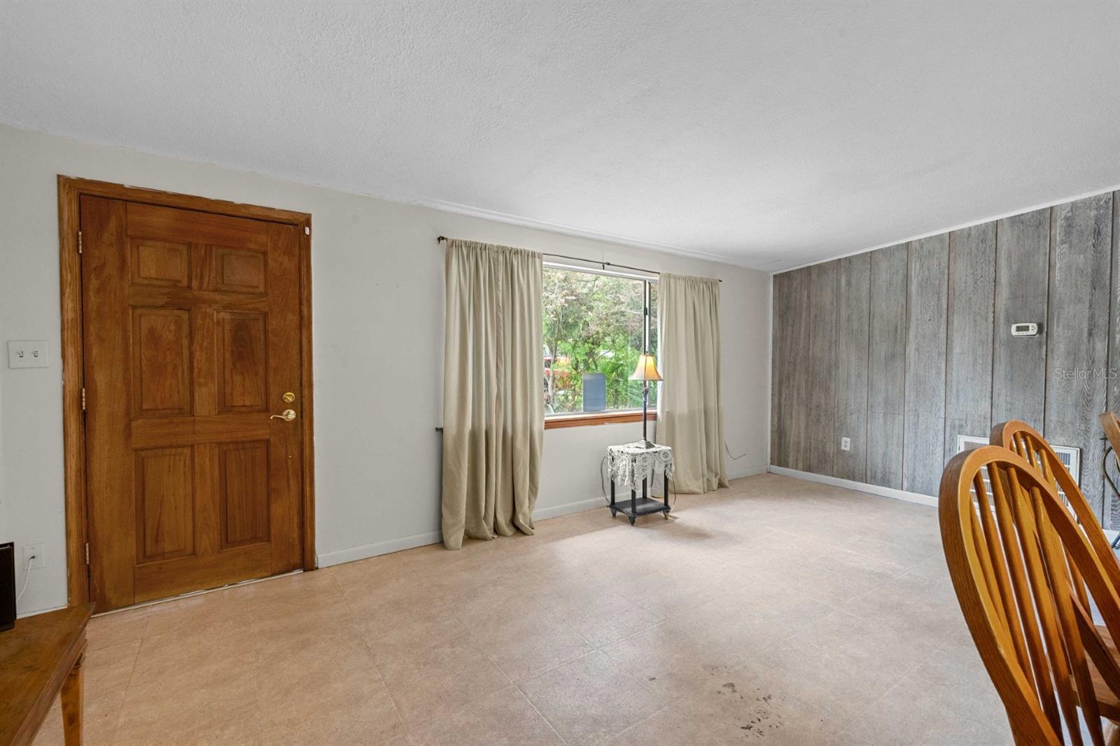 BELL SHOALS GARDENS - Residential