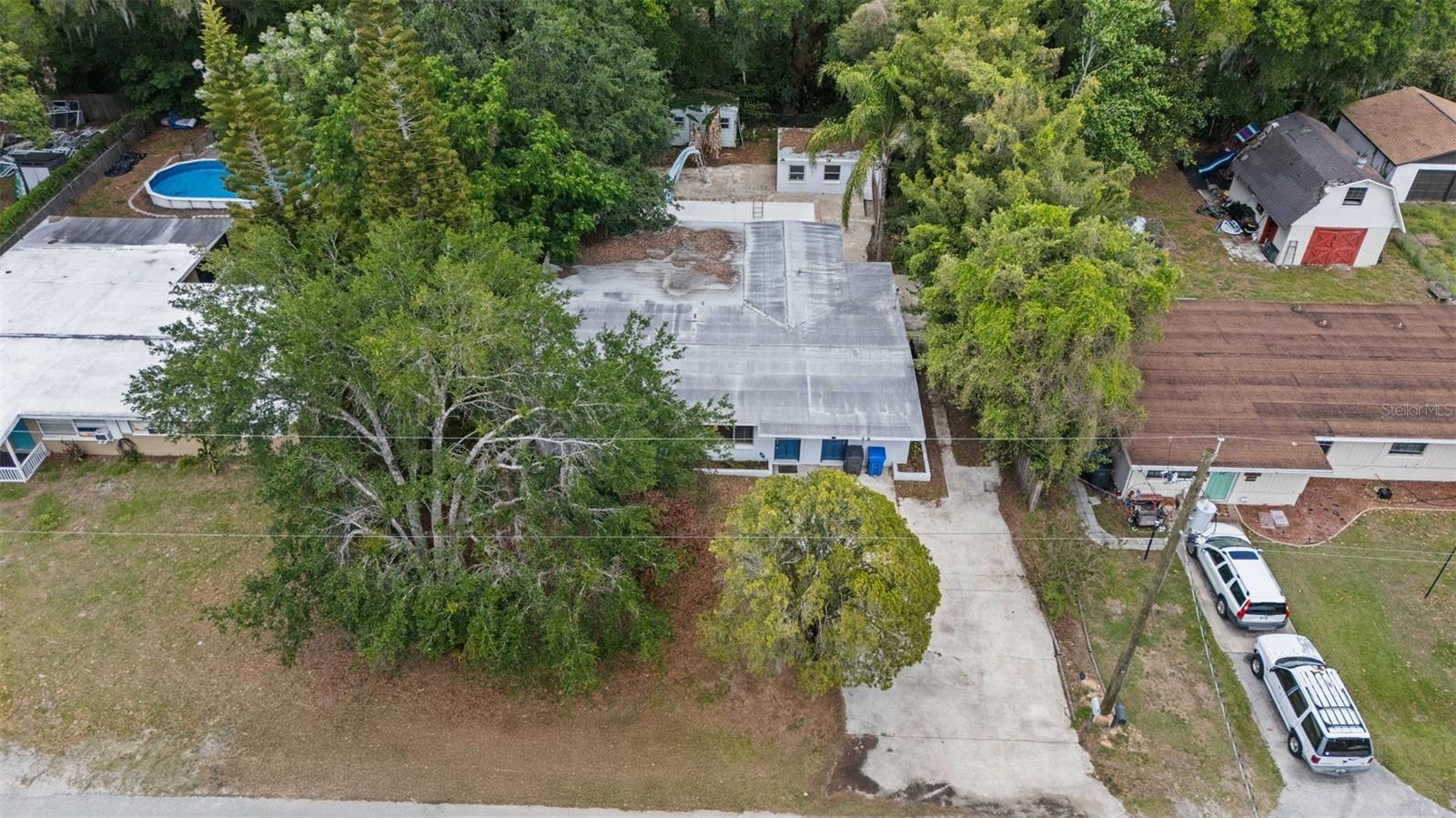 BELL SHOALS GARDENS - Residential