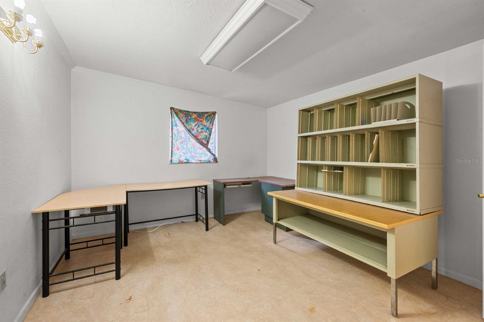 BELL SHOALS GARDENS - Residential