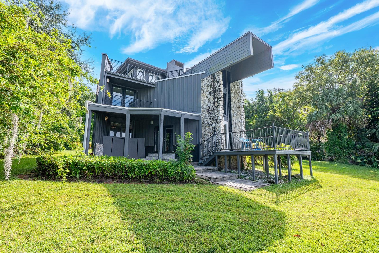 SANLANDO - Residential