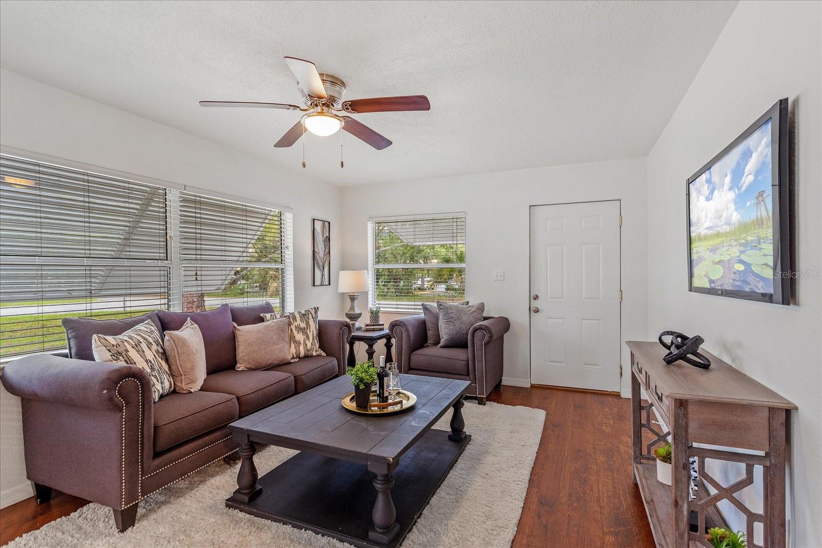 104 & 106 N DRIFTWOOD LANE