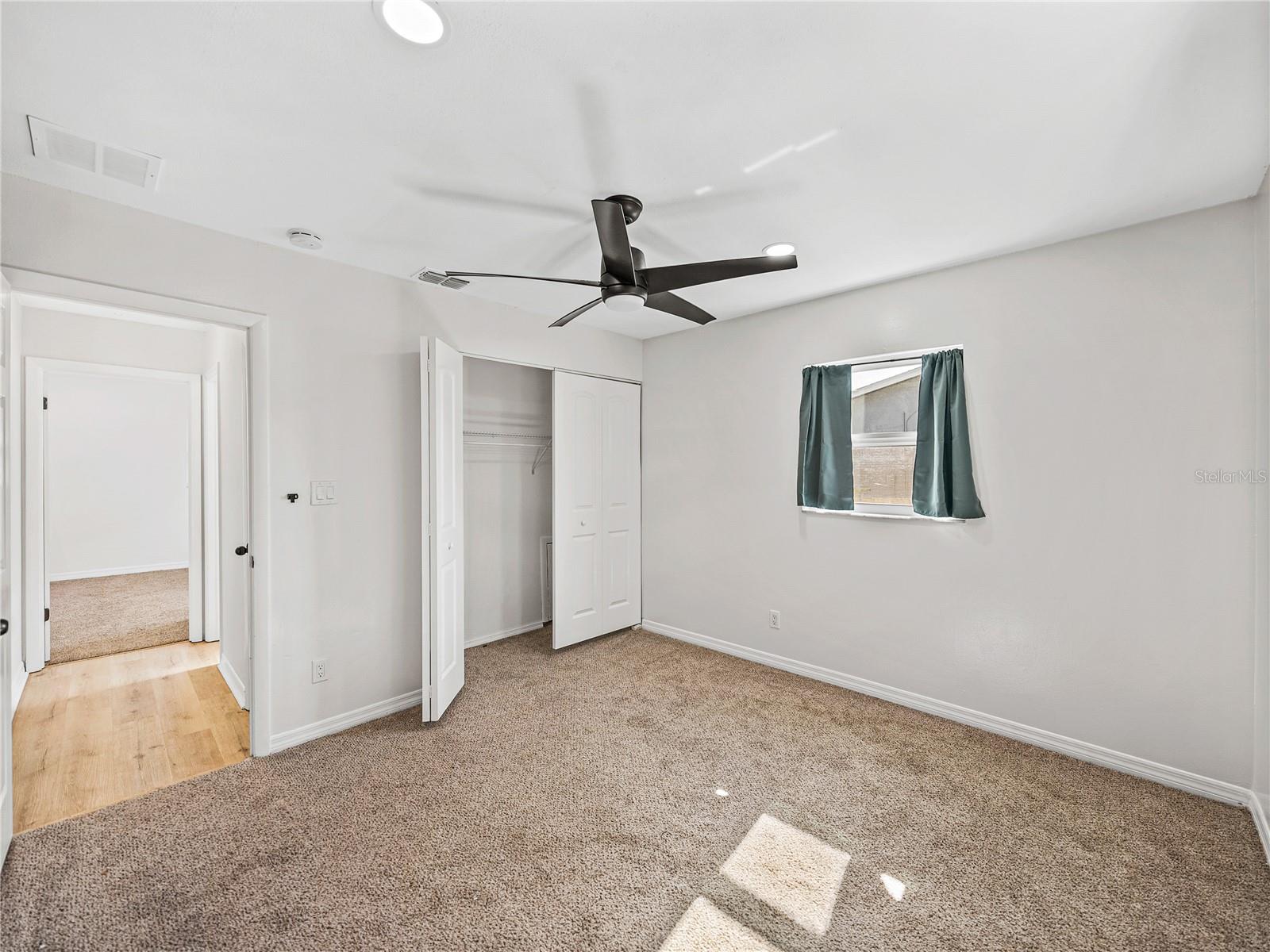 SHORE ACRES SEC 1 TWIN LAKES ADD - Residential