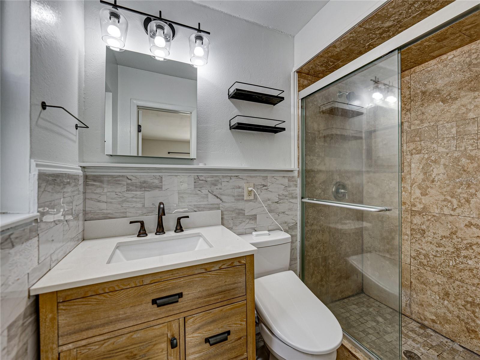 SHORE ACRES SEC 1 TWIN LAKES ADD - Residential