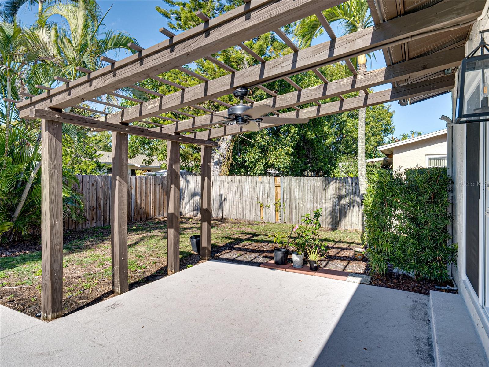 SHORE ACRES SEC 1 TWIN LAKES ADD - Residential