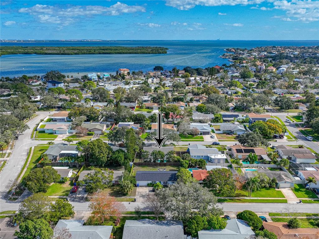 Photo of 6000 19th Street NE, St Petersburg, FL 33703 (MLS # TB8483483)