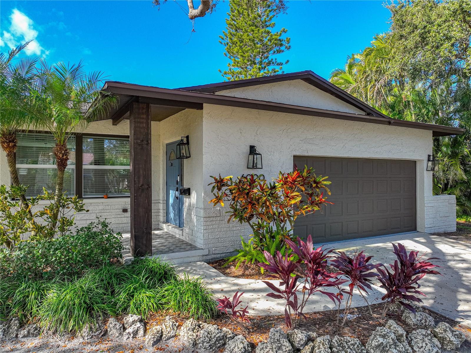 SHORE ACRES SEC 1 TWIN LAKES ADD - Residential